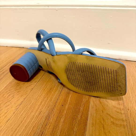 Intentionally Blank Kifton Heel - Picture 4 of 5